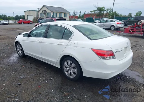 2010 Honda Accord 2.4 Ex-L из США, поврежденный, VIN 1HGCP2F86AA093203